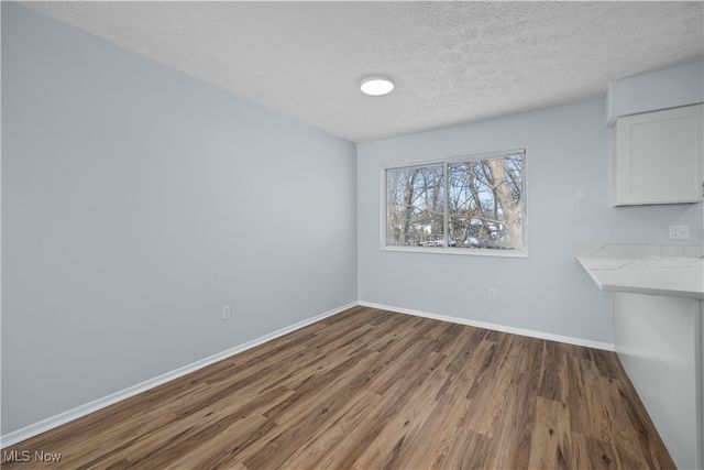 134 California Avenue, Elyria, OH 44035