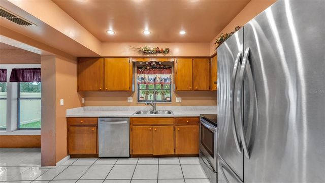 842 ROCKINGHAM ROAD, Lakeland, FL 33809