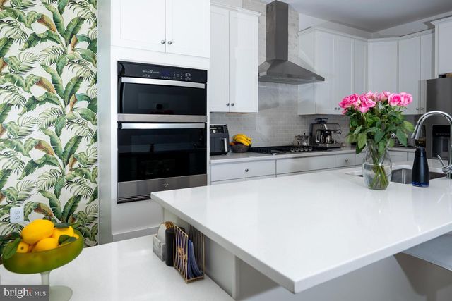 16132 FREDERICK RD, Rockville, MD 20850