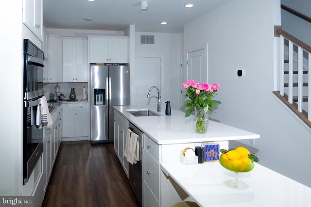 16132 FREDERICK RD, Rockville, MD 20850