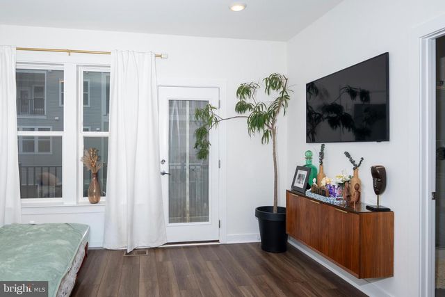 16132 FREDERICK RD, Rockville, MD 20850