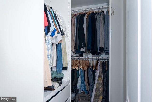 16132 FREDERICK RD, Rockville, MD 20850