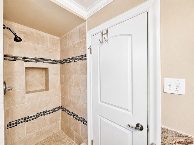 5802 W Bellfort Avenue, Houston, TX 77035