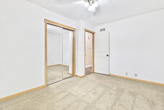 1627 South 170th Street, New Berlin, WI 53151