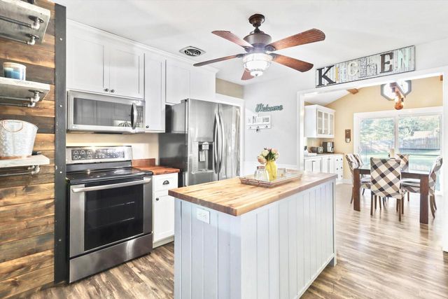 1627 South 170th Street, New Berlin, WI 53151