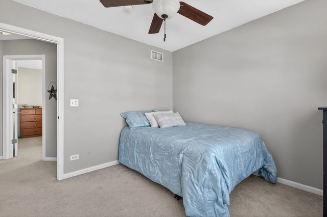 1529 Balboa Drive, Minooka, IL 60447