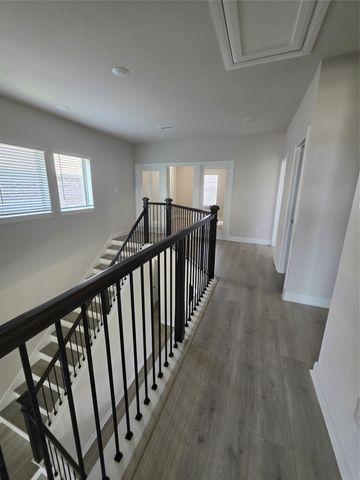 708 Treaty Oak Drive, Lewisville, TX 75056