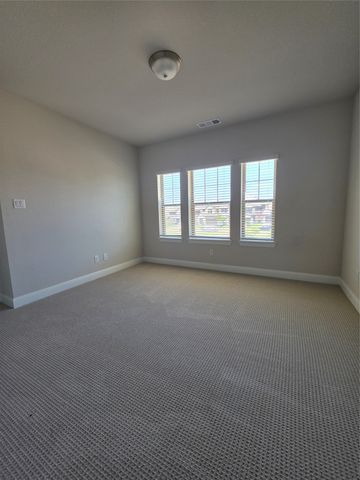 708 Treaty Oak Drive, Lewisville, TX 75056
