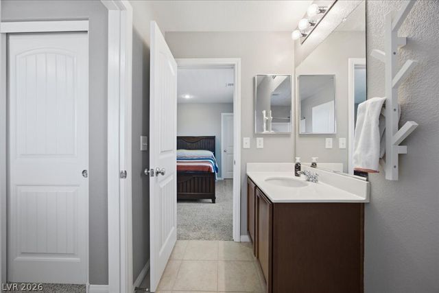 2092 Stippled Clay Street, Henderson, NV 89044
