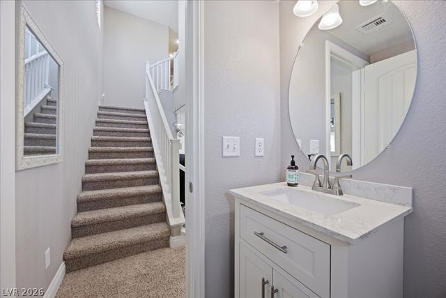 2092 Stippled Clay Street, Henderson, NV 89044