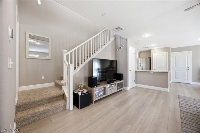2092 Stippled Clay Street, Henderson, NV 89044