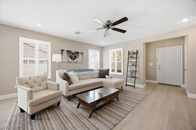 2092 Stippled Clay Street, Henderson, NV 89044