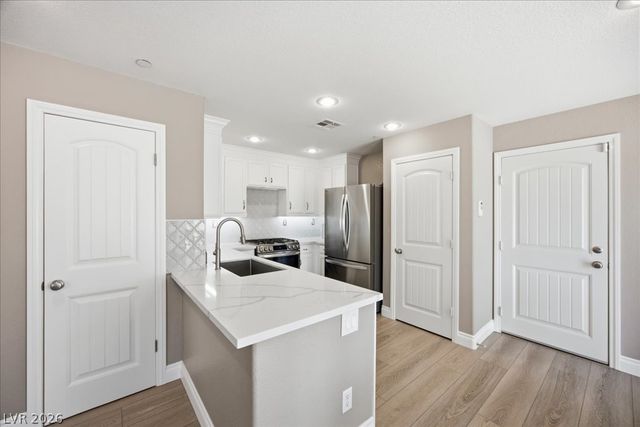 2092 Stippled Clay Street, Henderson, NV 89044