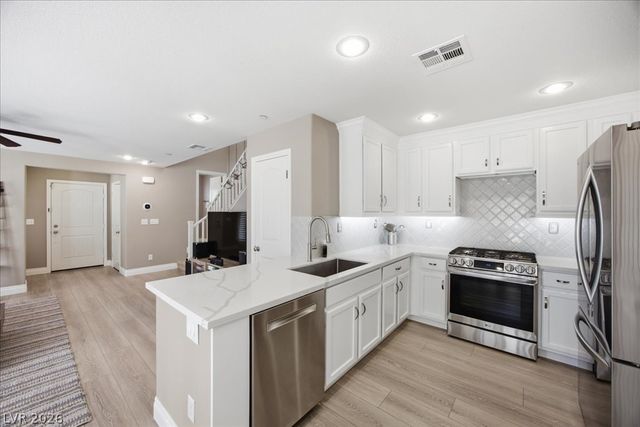 2092 Stippled Clay Street, Henderson, NV 89044