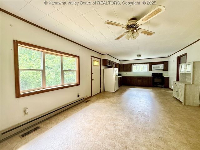 1749 Chapps Fork Road, Charleston, WV 25312