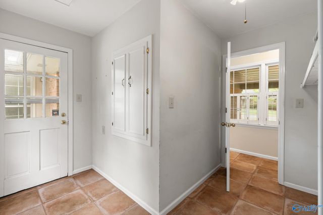 1406 Woodmont Avenue, Huntsville, AL 35801