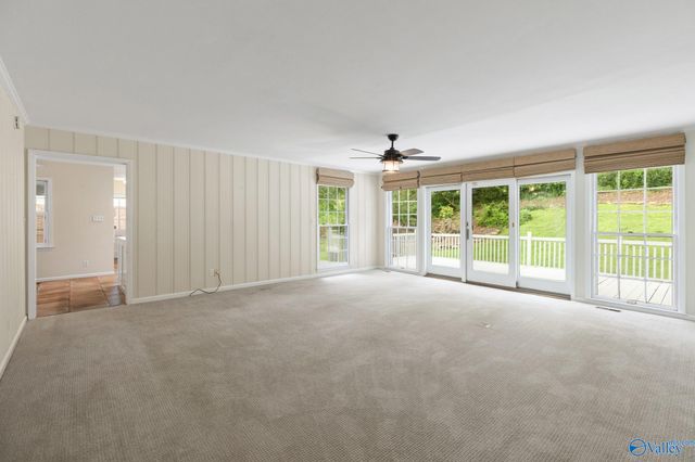 1406 Woodmont Avenue, Huntsville, AL 35801