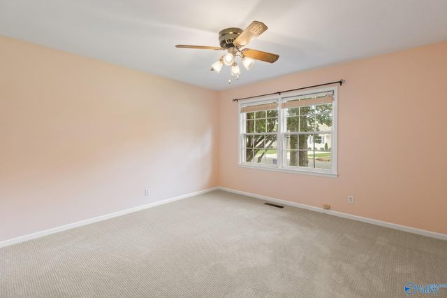 1406 Woodmont Avenue, Huntsville, AL 35801