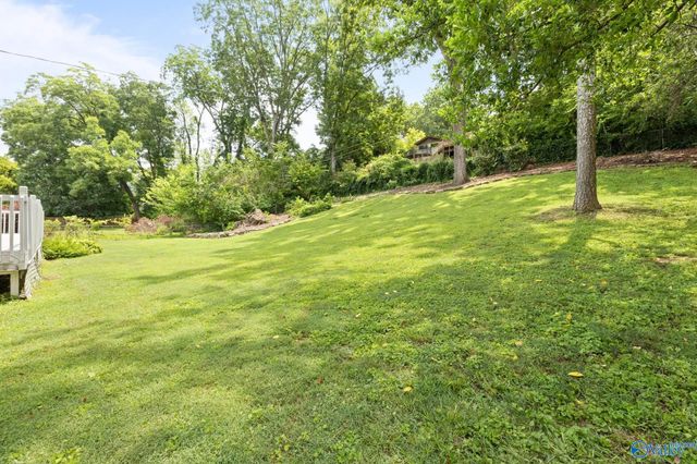 1406 Woodmont Avenue, Huntsville, AL 35801