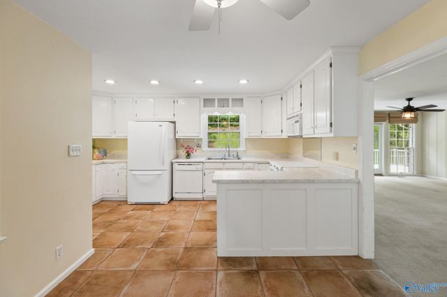 1406 Woodmont Avenue, Huntsville, AL 35801