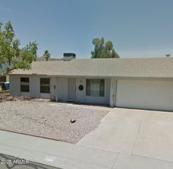 4050 E Sacaton Street, Phoenix, AZ 85044