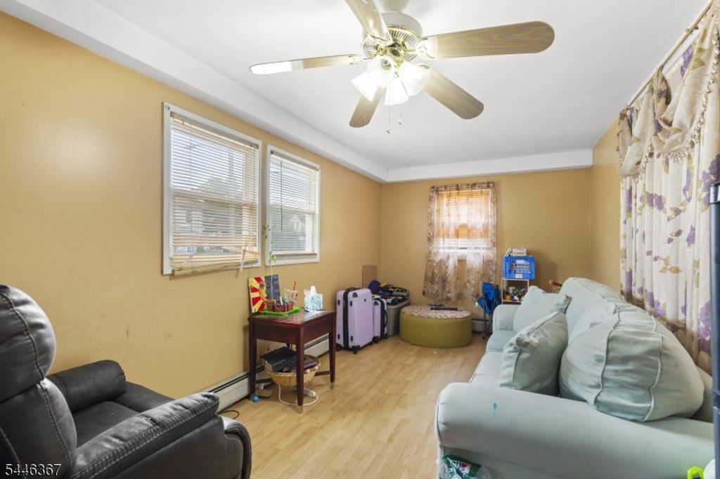 37 Newfield St, East Orange City, NJ 07017 — photo 3
