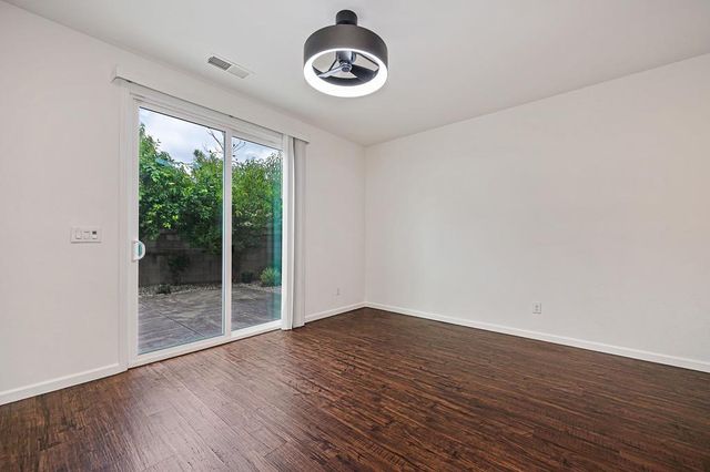 6130 Mehrten Cir, Rocklin, CA 95765