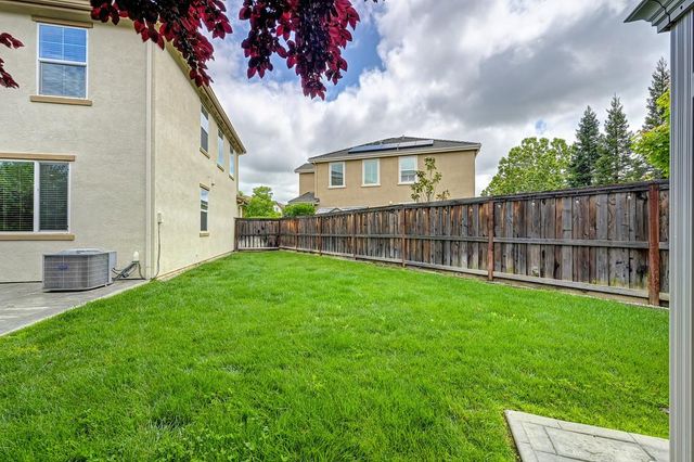 6130 Mehrten Cir, Rocklin, CA 95765