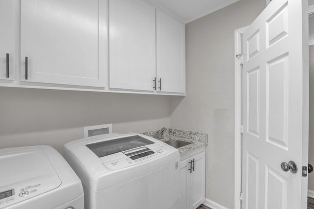 105 E Tulip St, White Oak, TX 75693
