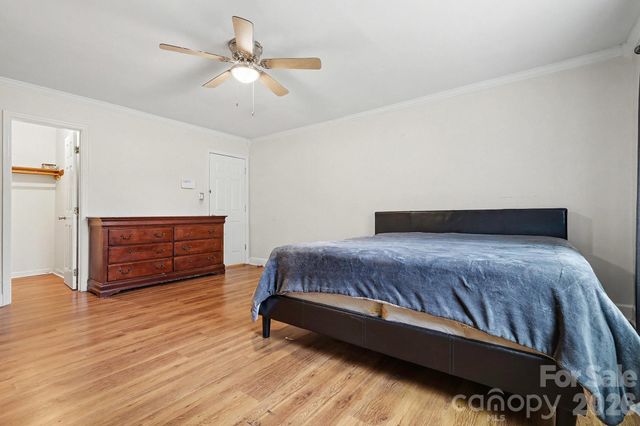 6022 Hanna Court, Charlotte, NC 28212