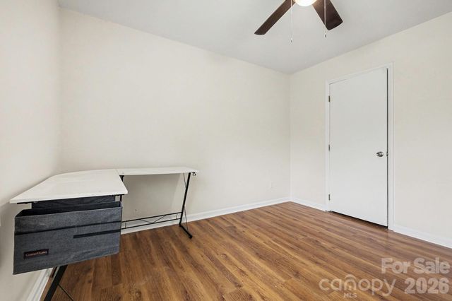 6022 Hanna Court, Charlotte, NC 28212