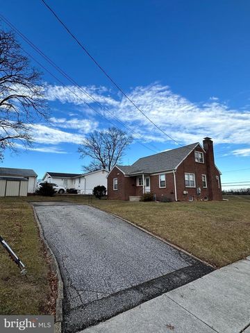 2815 PUTTY HILL AVE, Baltimore, MD 21234