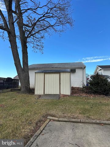 2815 PUTTY HILL AVE, Baltimore, MD 21234