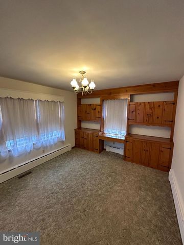 2815 PUTTY HILL AVE, Baltimore, MD 21234