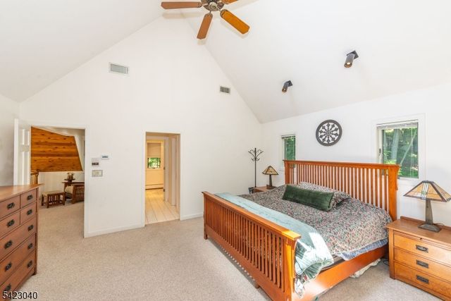 43 Croft Rd, Jefferson Twp., NJ 07849