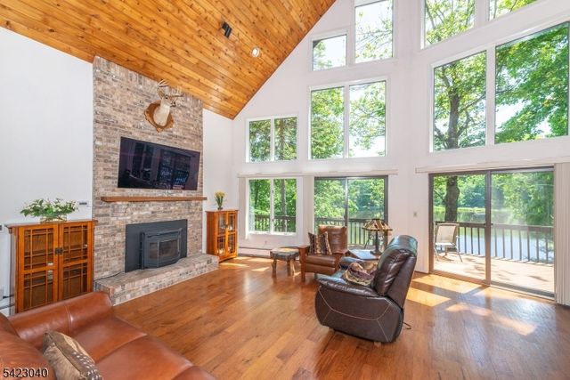 43 Croft Rd, Jefferson Twp., NJ 07849
