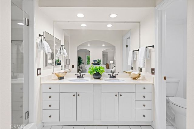 3 Lago Norte 2, Irvine, CA 92612