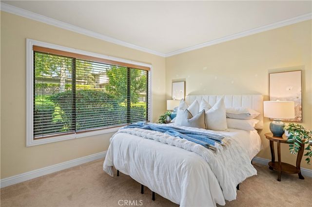 3 Lago Norte 2, Irvine, CA 92612