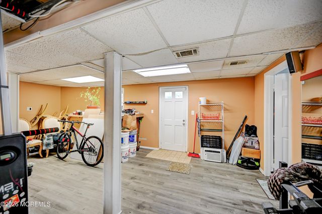 28 Spring Street, Freehold, NJ 07728