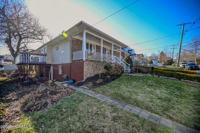 28 Spring Street, Freehold, NJ 07728