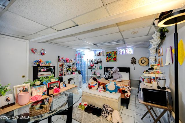 28 Spring Street, Freehold, NJ 07728