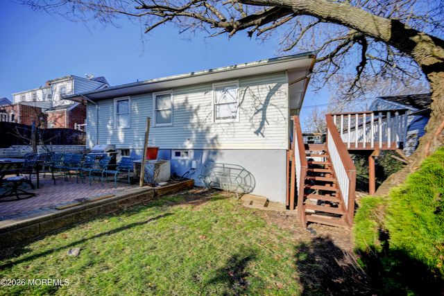 28 Spring Street, Freehold, NJ 07728