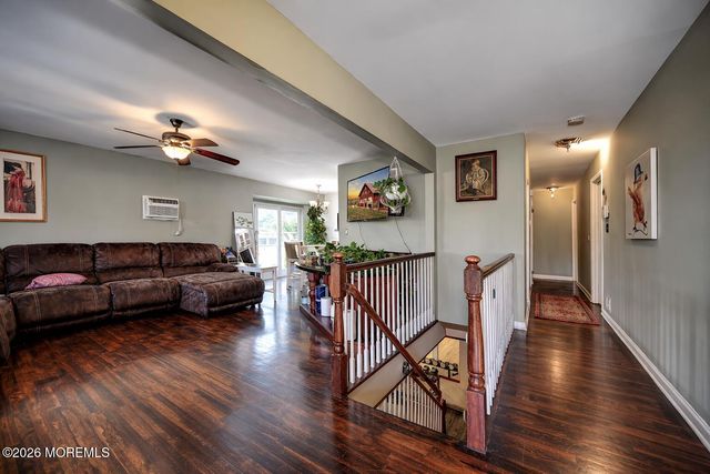 28 Spring Street, Freehold, NJ 07728