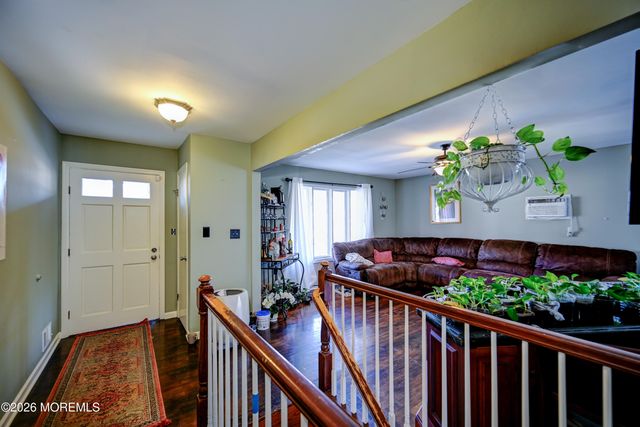 28 Spring Street, Freehold, NJ 07728