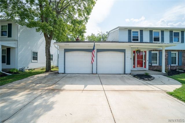 391 Woodward Crescent, West Seneca, NY 14224