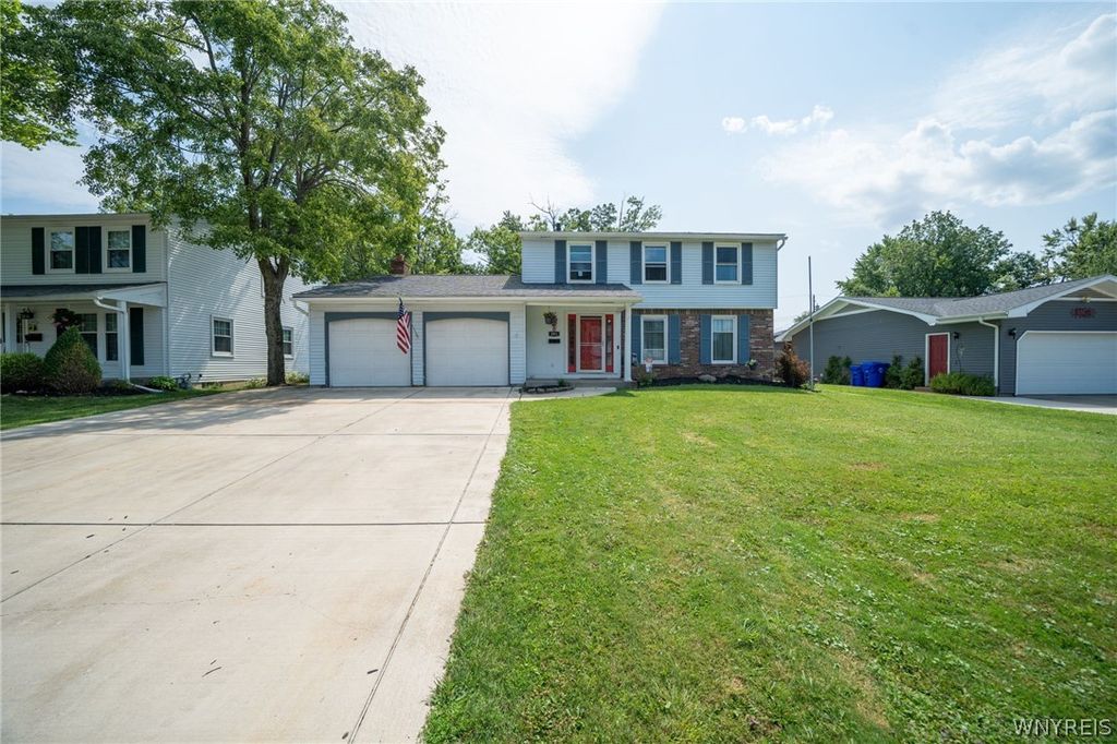 391 Woodward Crescent, West Seneca, NY 14224
