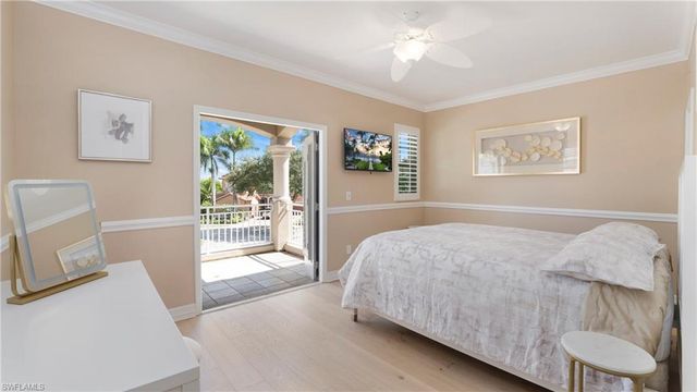 1771 Sarazen PL, Naples, FL 34120