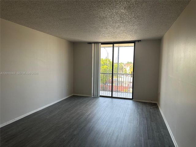 16851 NE 23rd Avenue A409, North Miami Beach, FL 33160