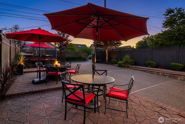 5625 35th Avenue SW, Seattle, WA 98126