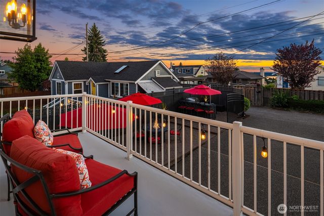 5625 35th Avenue SW, Seattle, WA 98126